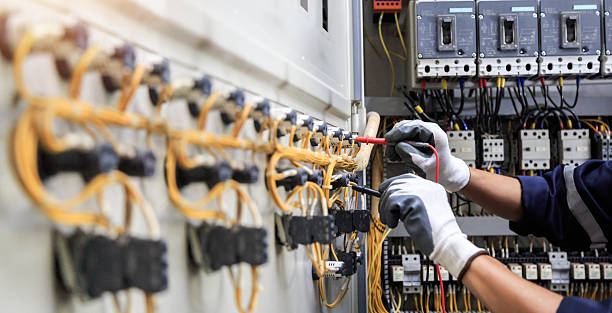 Professional Electrician technician working in Middletown, CT